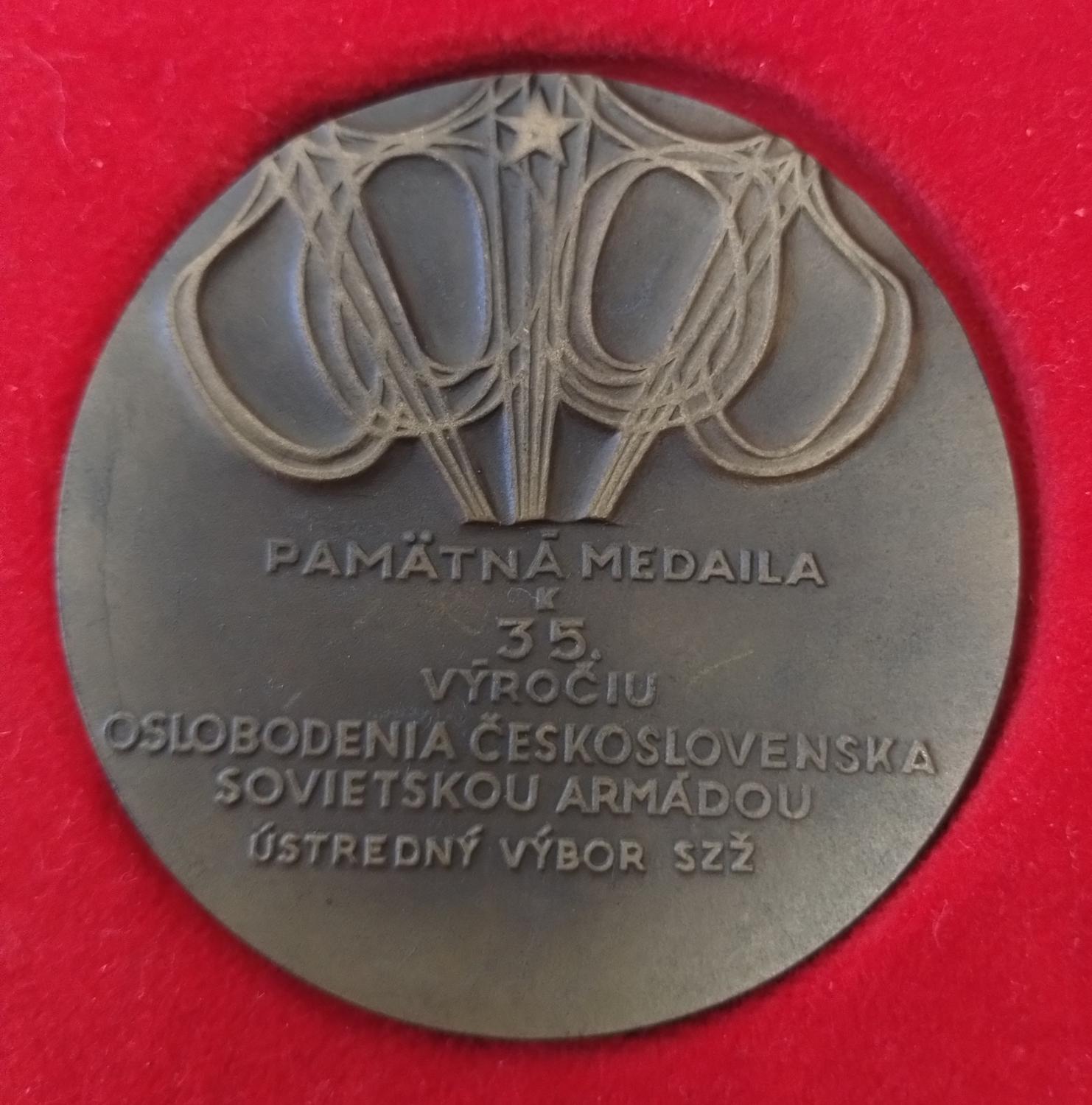 Zadná strana - Oslobodenie Československa 35 výročie SZŽ
