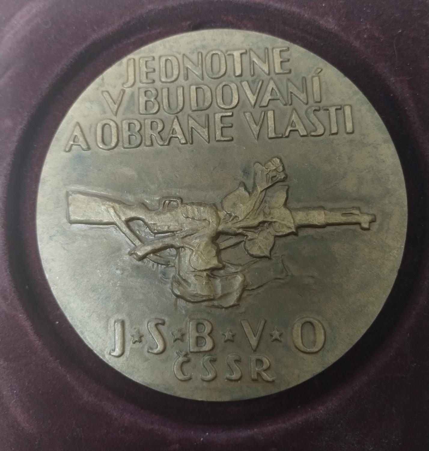 Zadná strana - Za rozvoj brannej výchovy v SSR