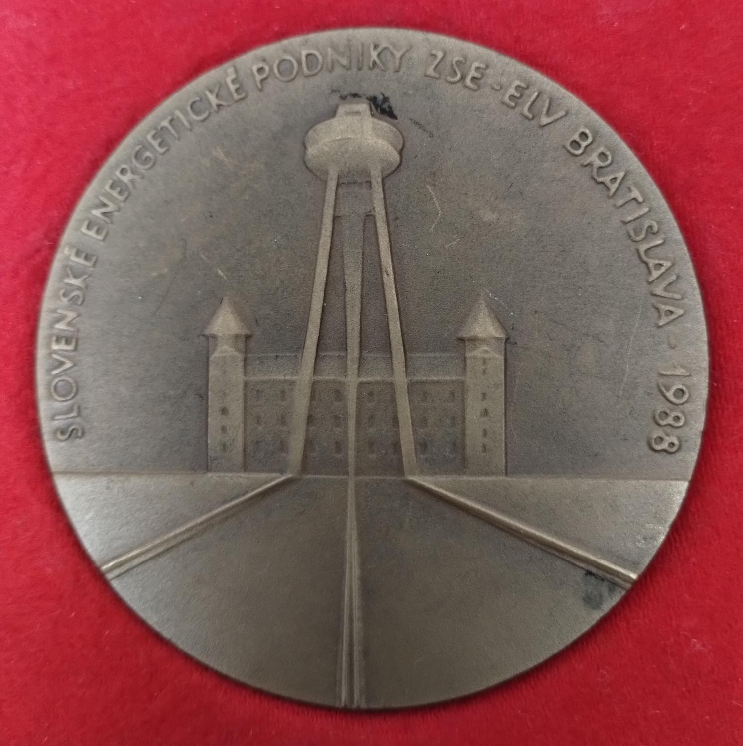 Predná strana - Slovenské energetické podniky Bratislava