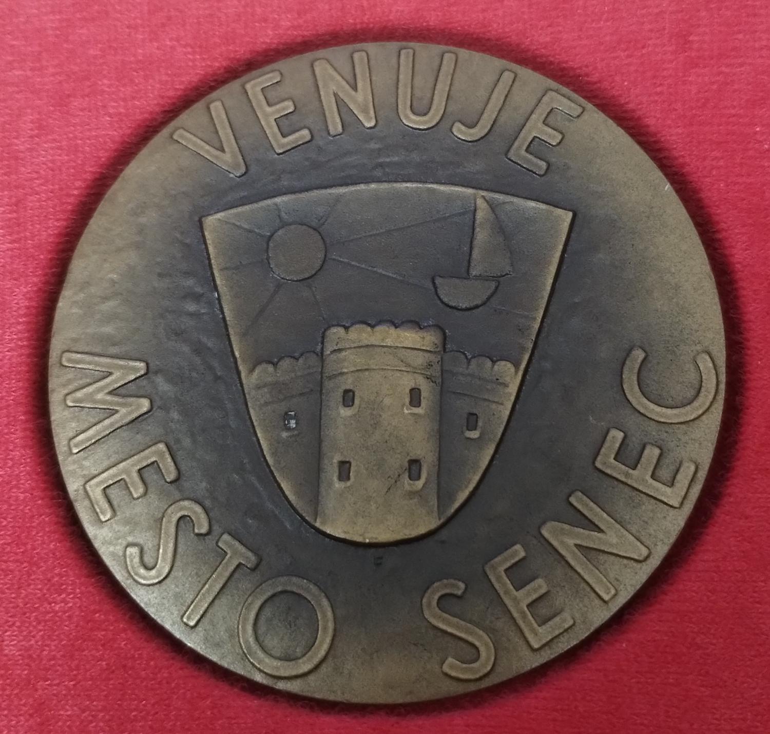 Zadná strana - Senec novomanželom