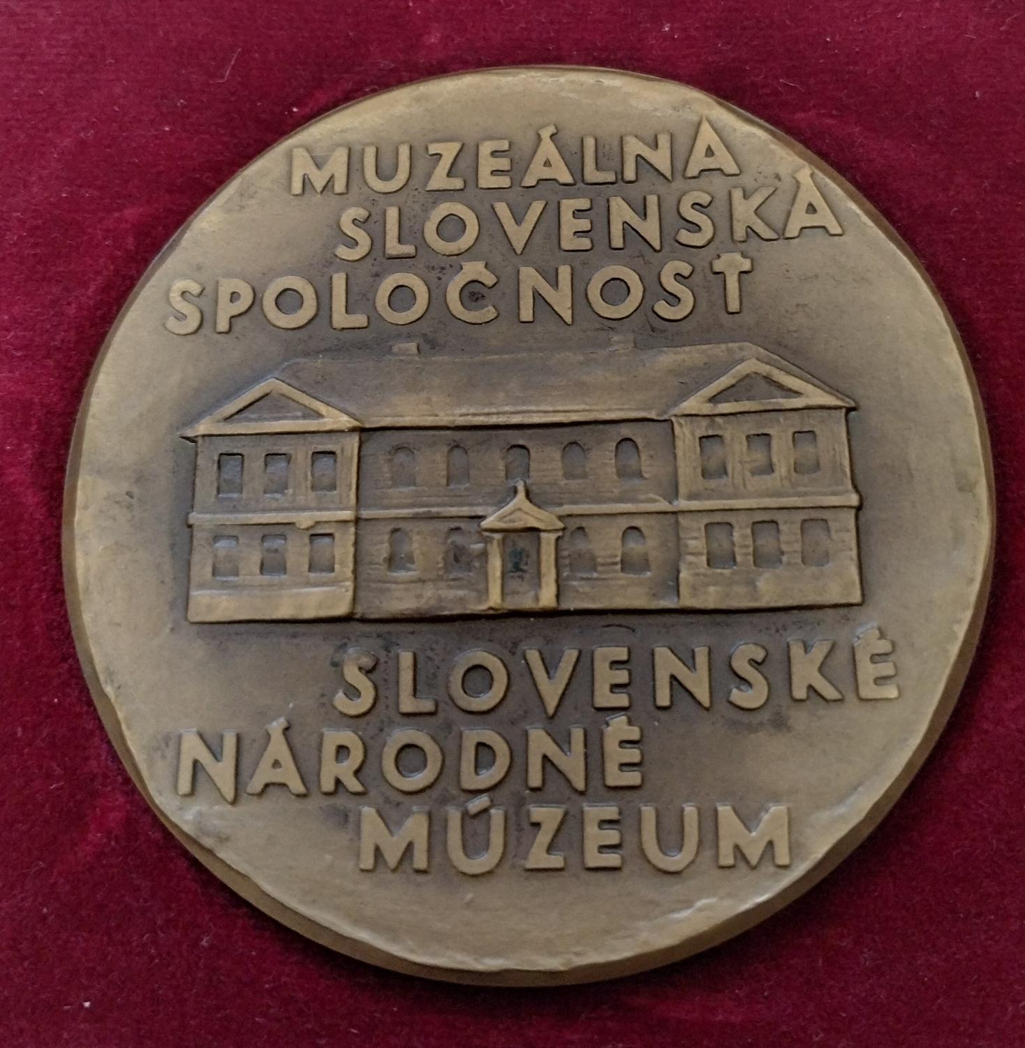 Zadná strana - Muzeálna Slovenská spoločnosť 75 výročie