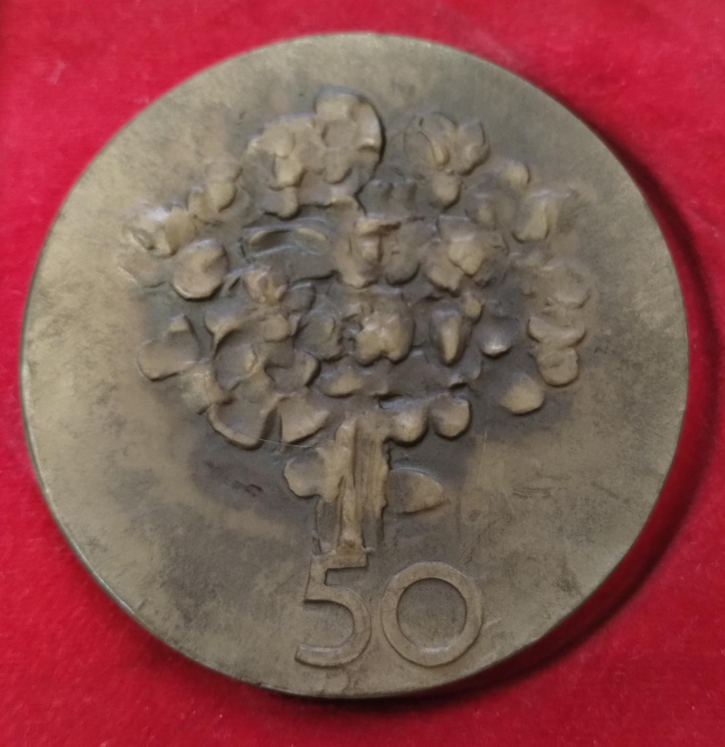 Zadná strana - K životnému jubileu 50