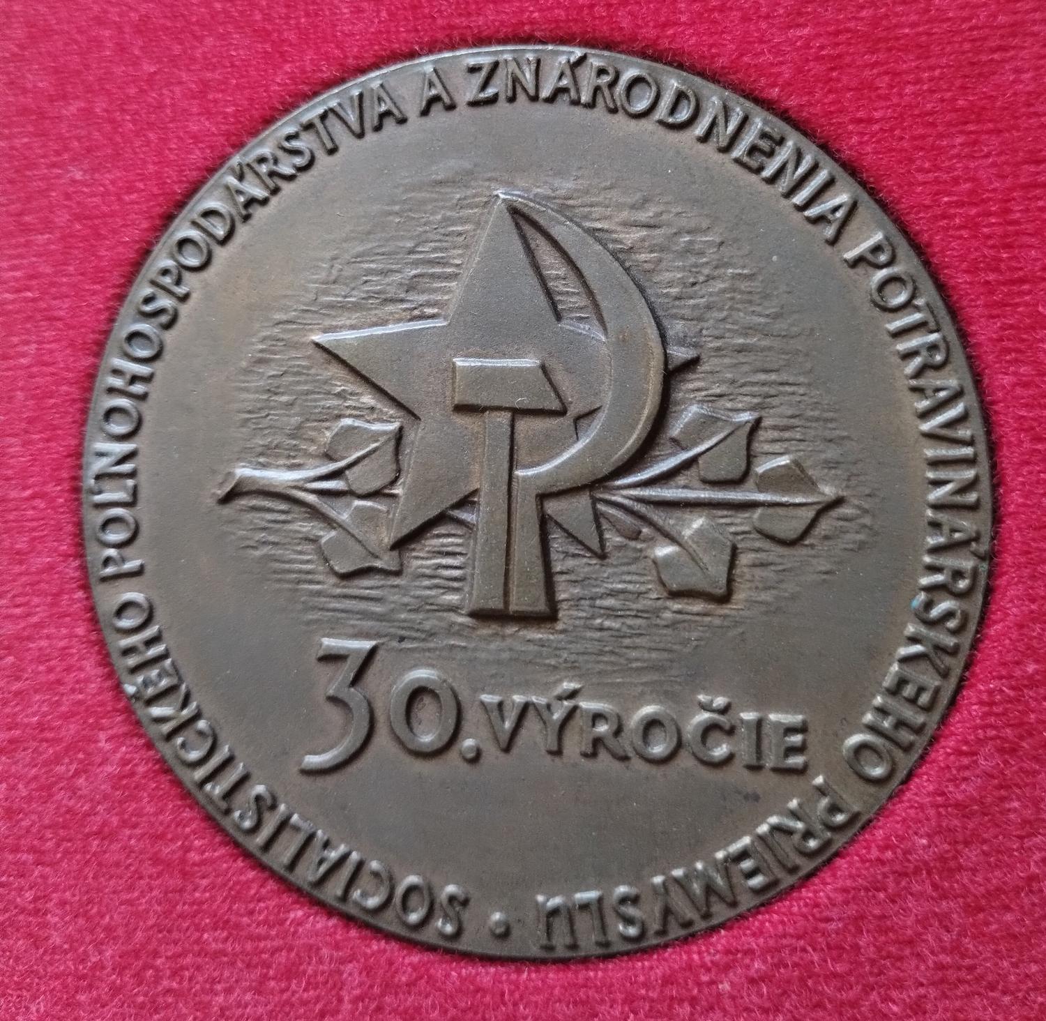 Zadná strana - Socialistické poľnohospodárstvo 30 výročie