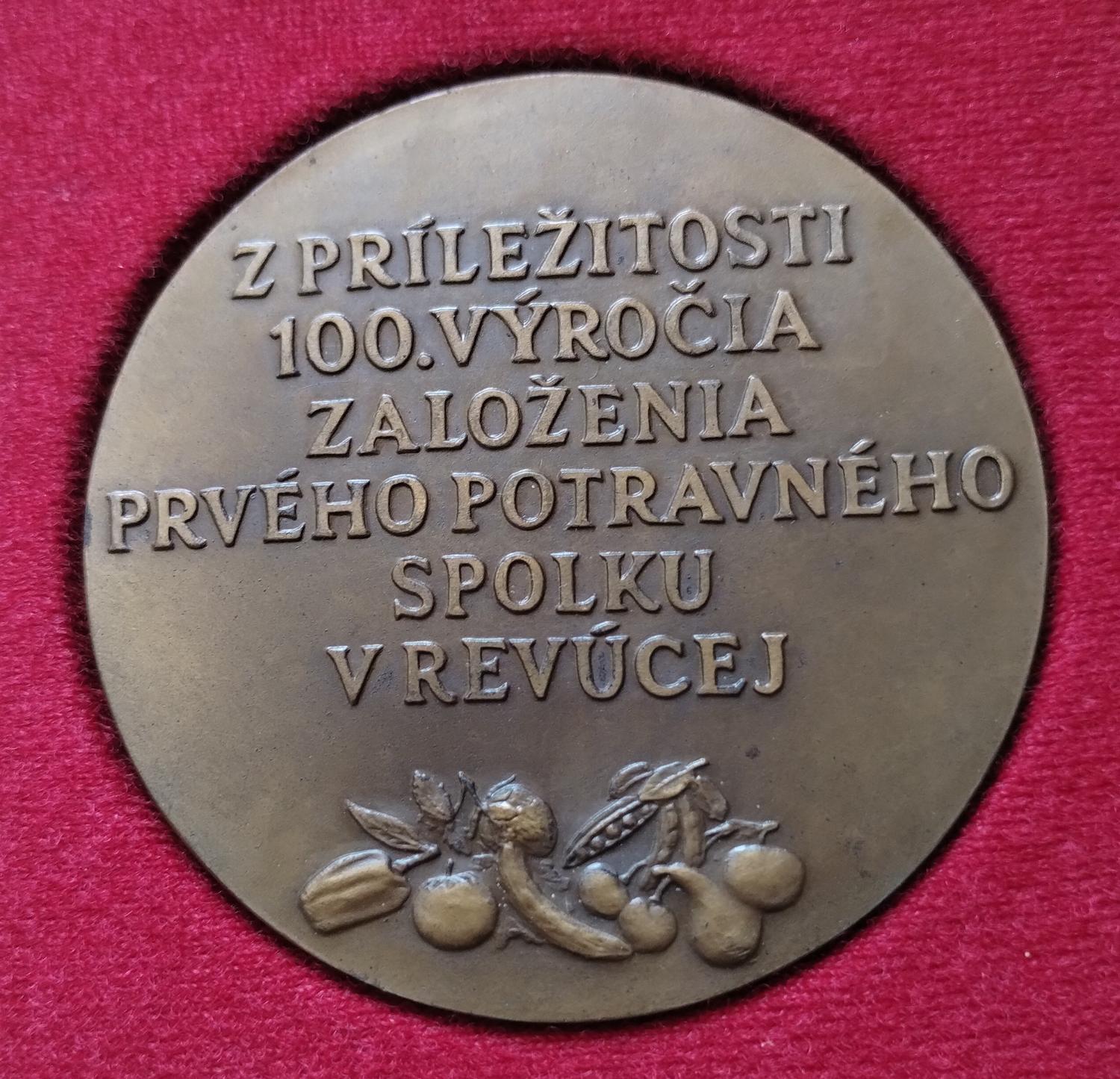 Zadná strana - Jednota Revúca 100 rokov potravinového spolku