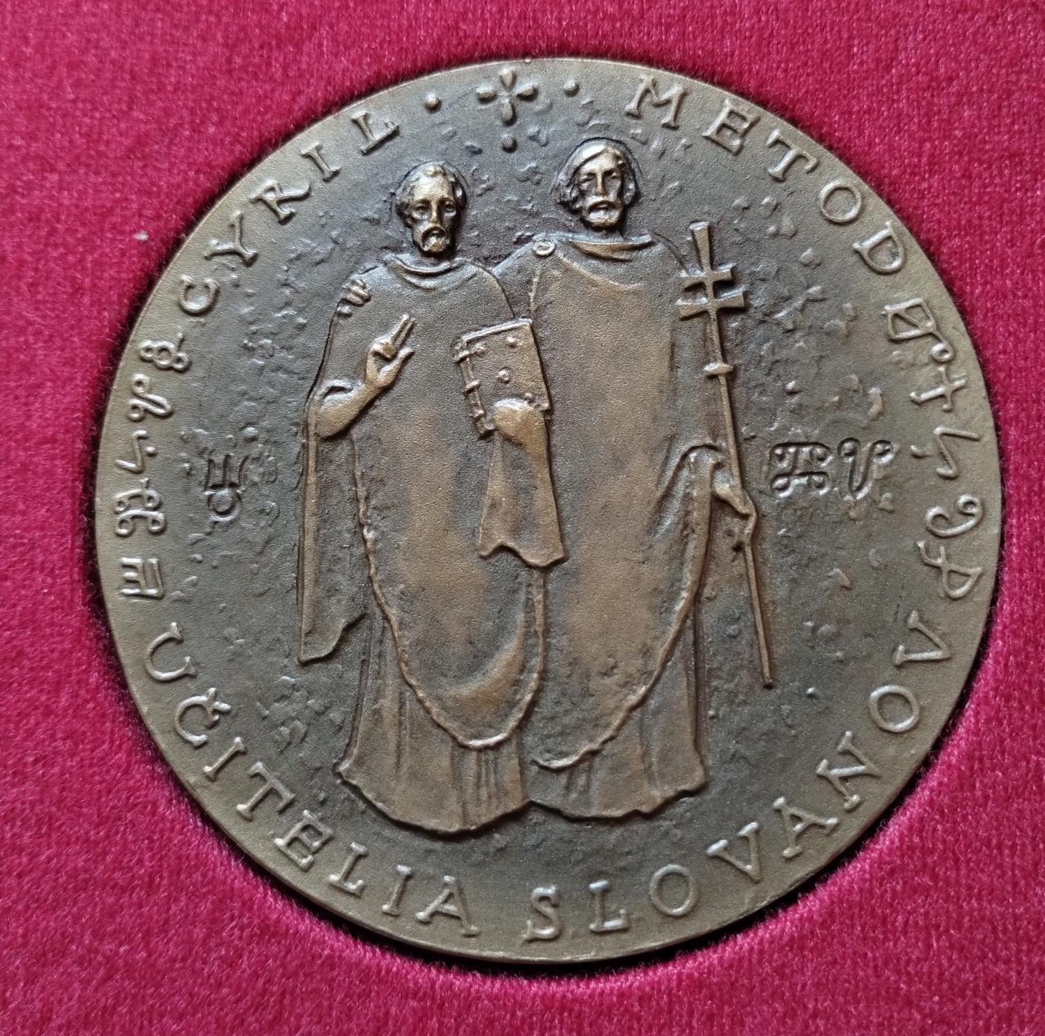 Predná strana - Cyril a Metod, učitelia Slovanov