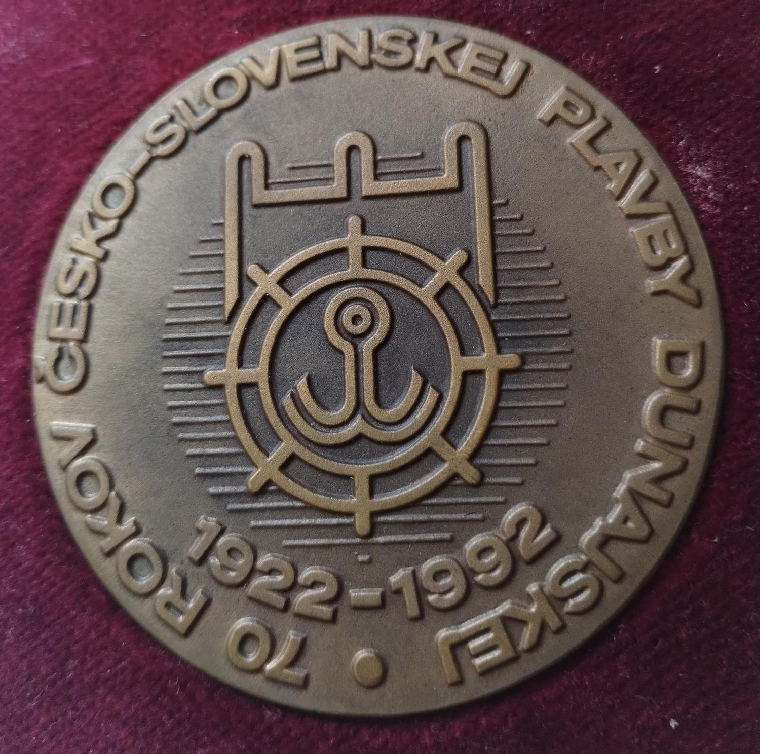 Predná strana - Dunajské Československé plavby 70 výročie