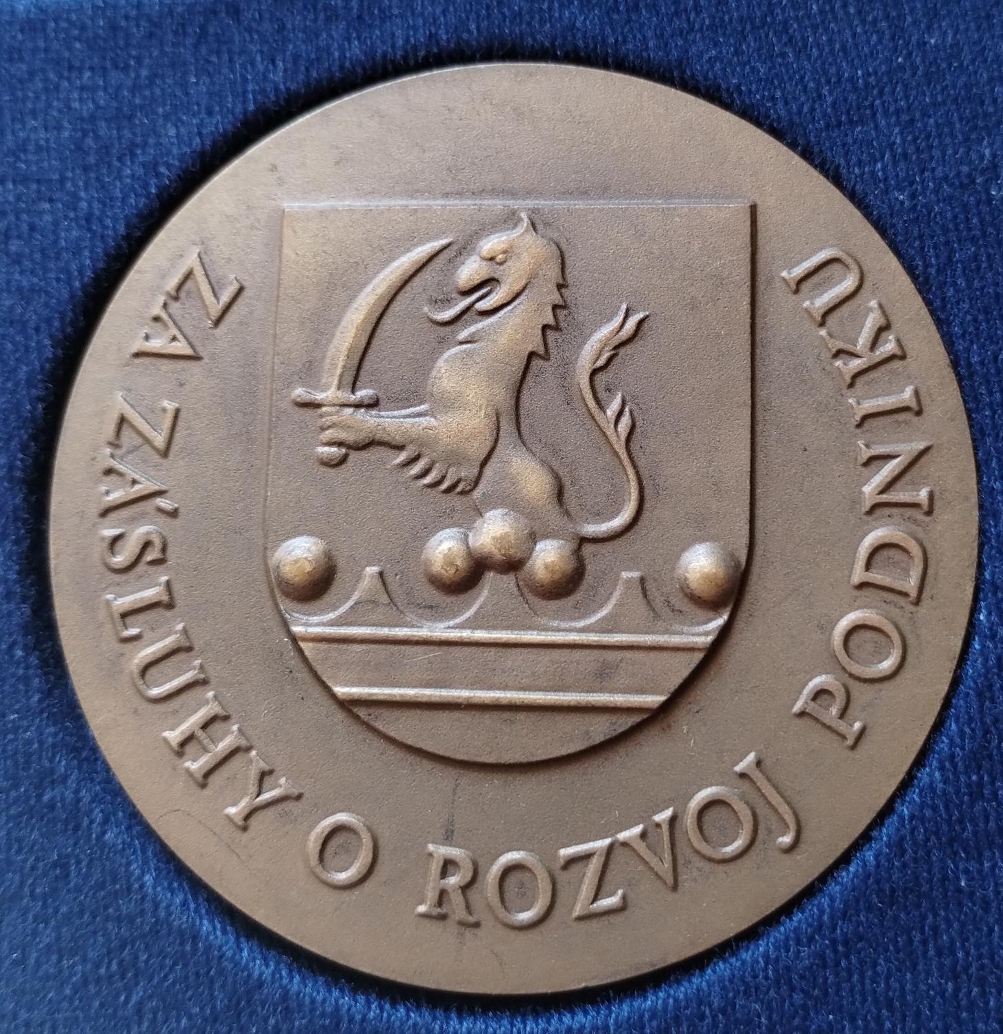 Zadná strana - Reštaurácie Vranov nad Topľou 20 rokov