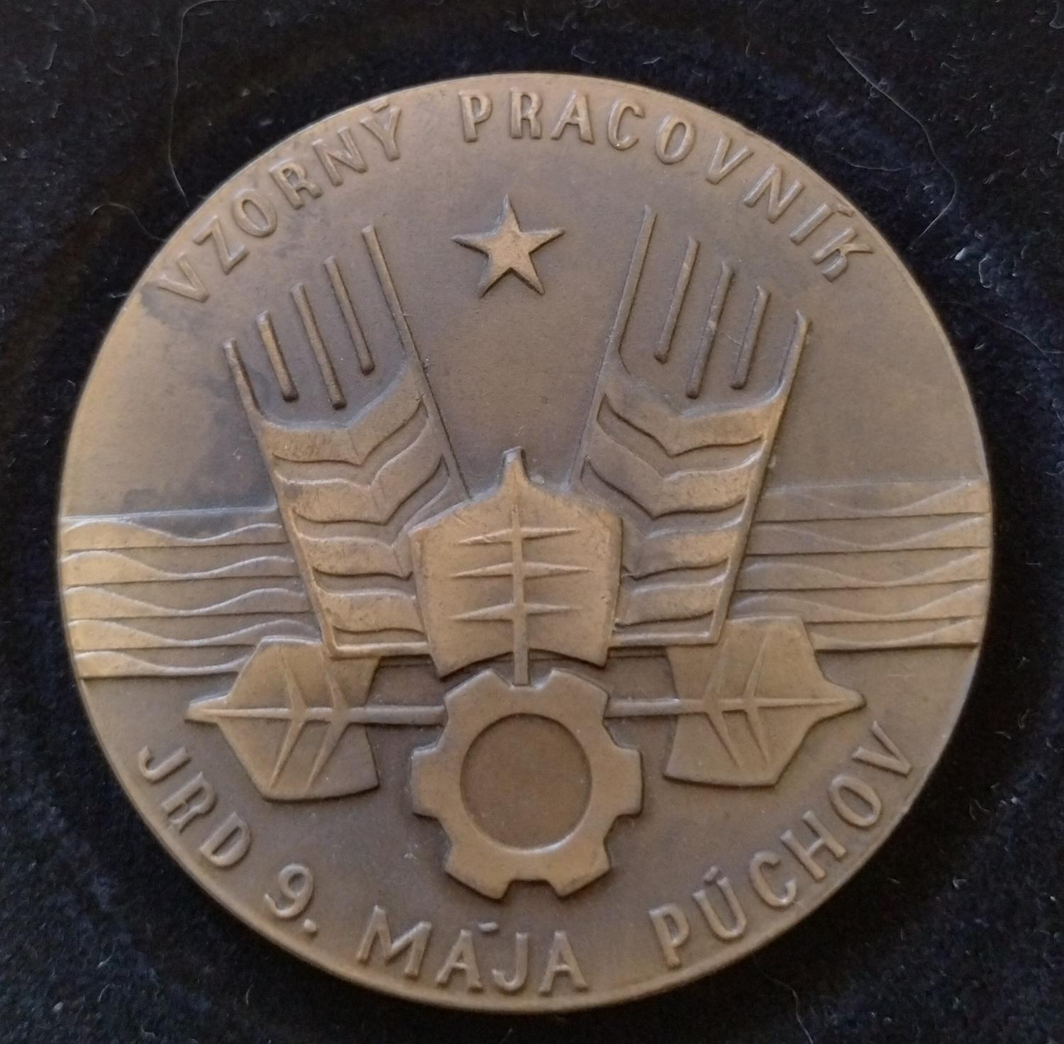 Predná strana - JRD 9.mája Púchov