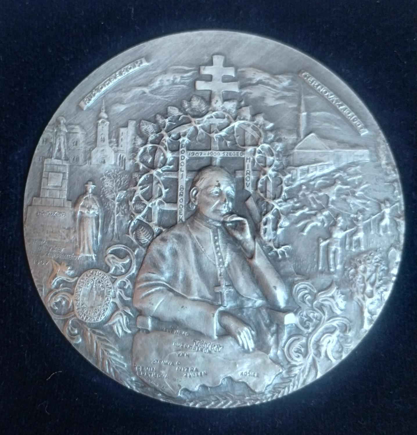 Zadná strana - Andrej Hlinka