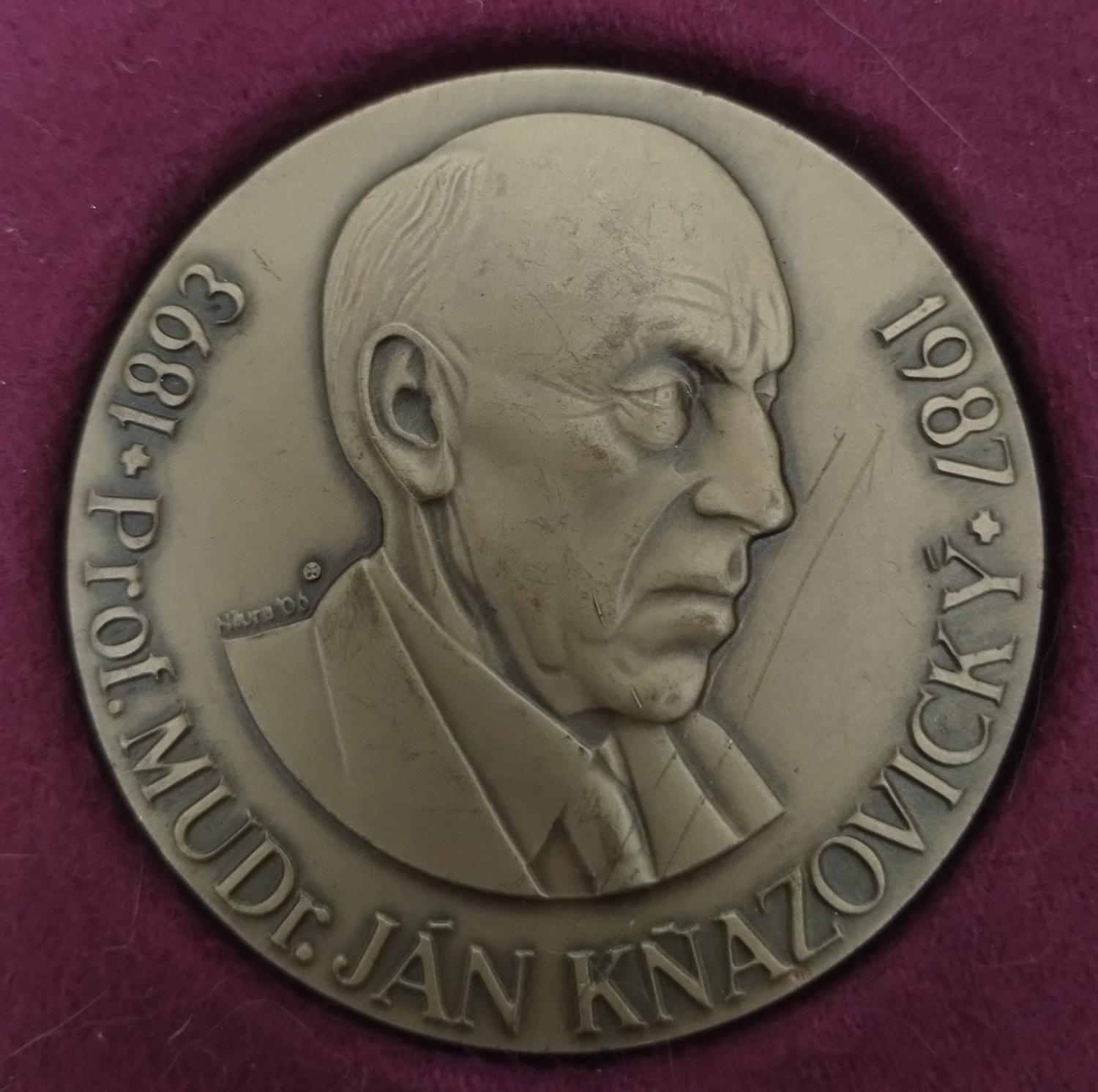 Predná strana - Ján Kňazovický Slovenký červený kríž