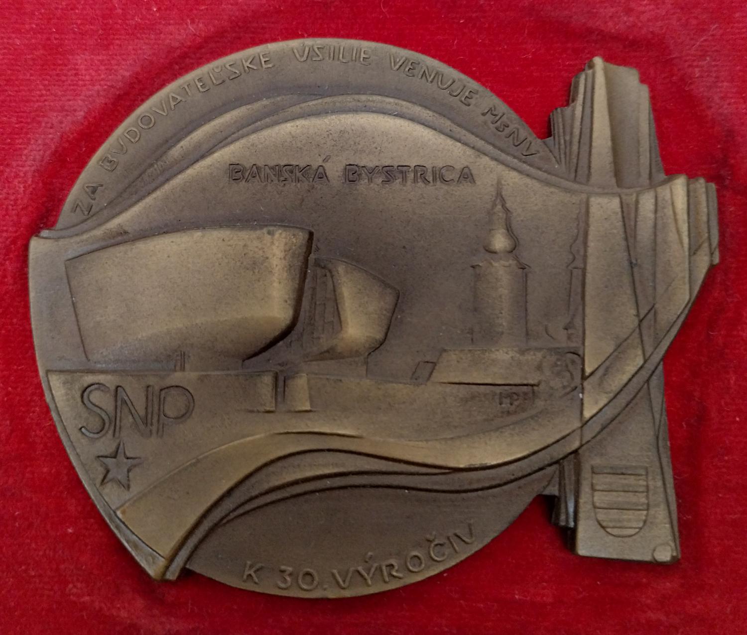 Predná strana - Banská Bystrica k 30 výročiu SNP