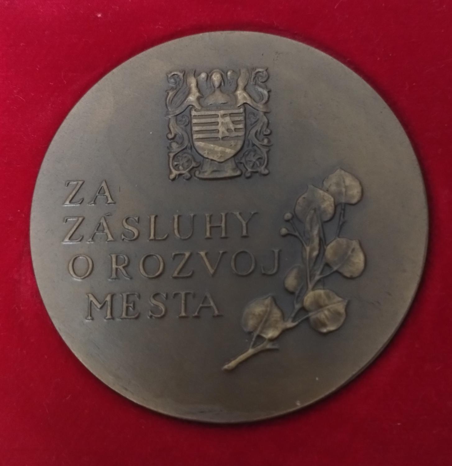 Zadná strana - Oslobodenie Košíc 30.výročie