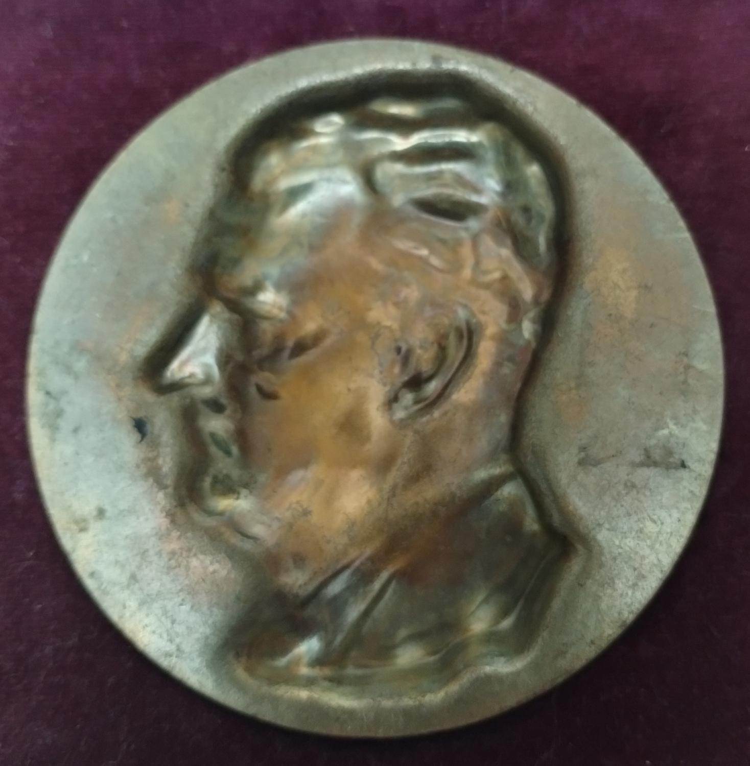 Zadná strana - Klement Gottwald