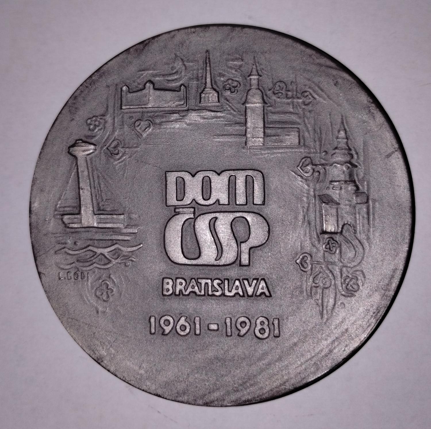 Predná strana - Dom ČSSP Bratislava