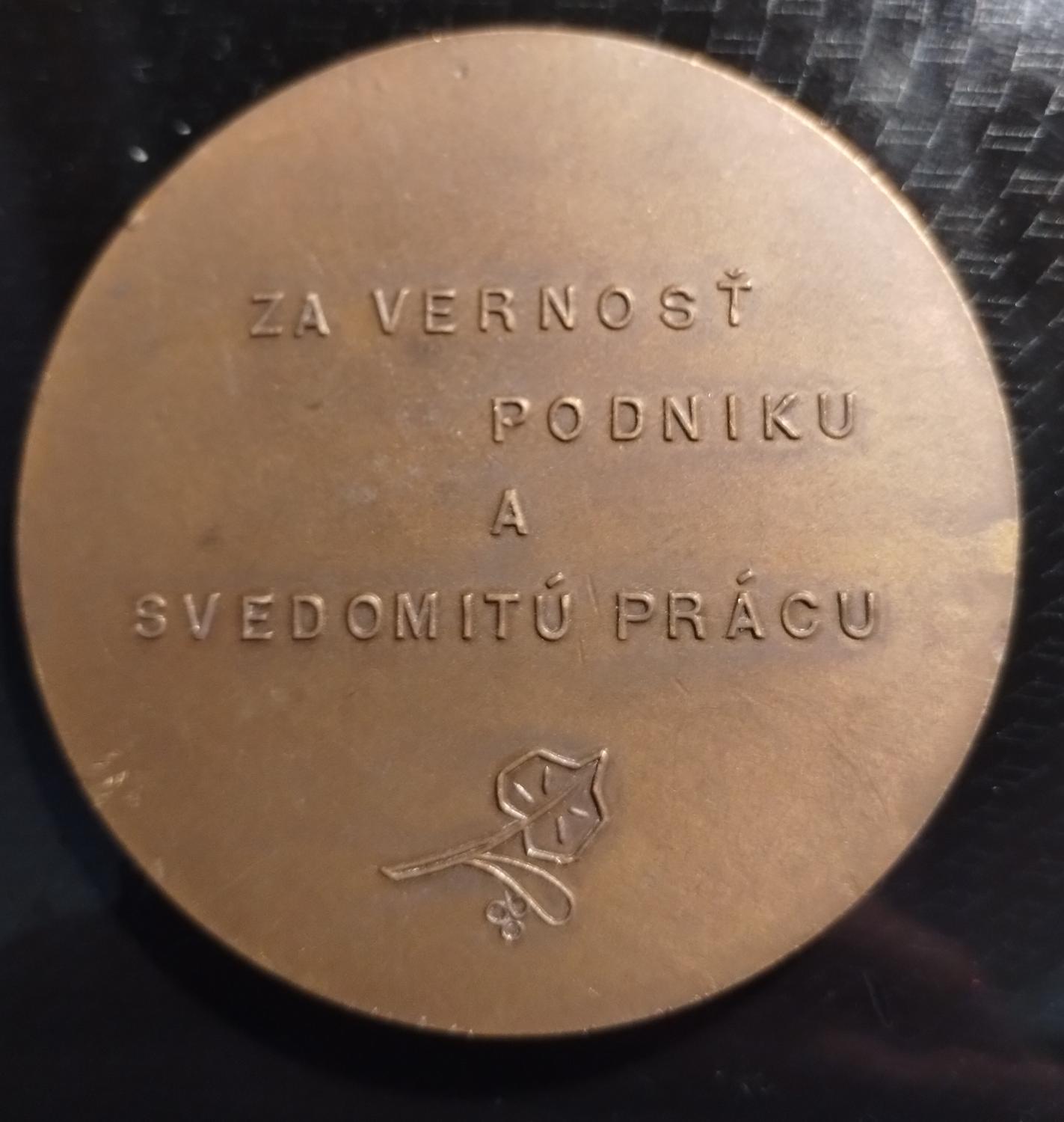 Zadná strana - Elektrokarbon Topoľčany 20.výročie