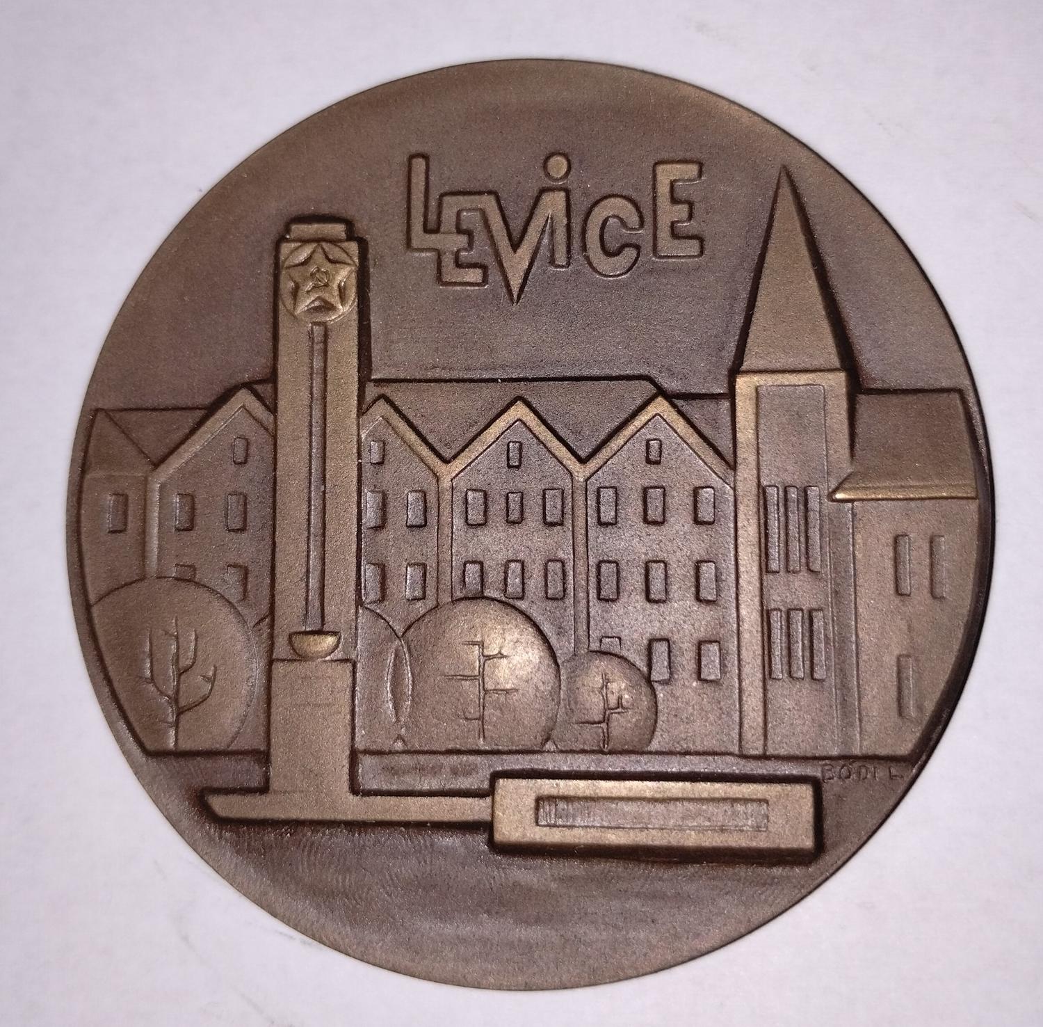 Predná strana - Levice 30.výročie oslobodenia