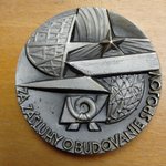 Budovanie spojov