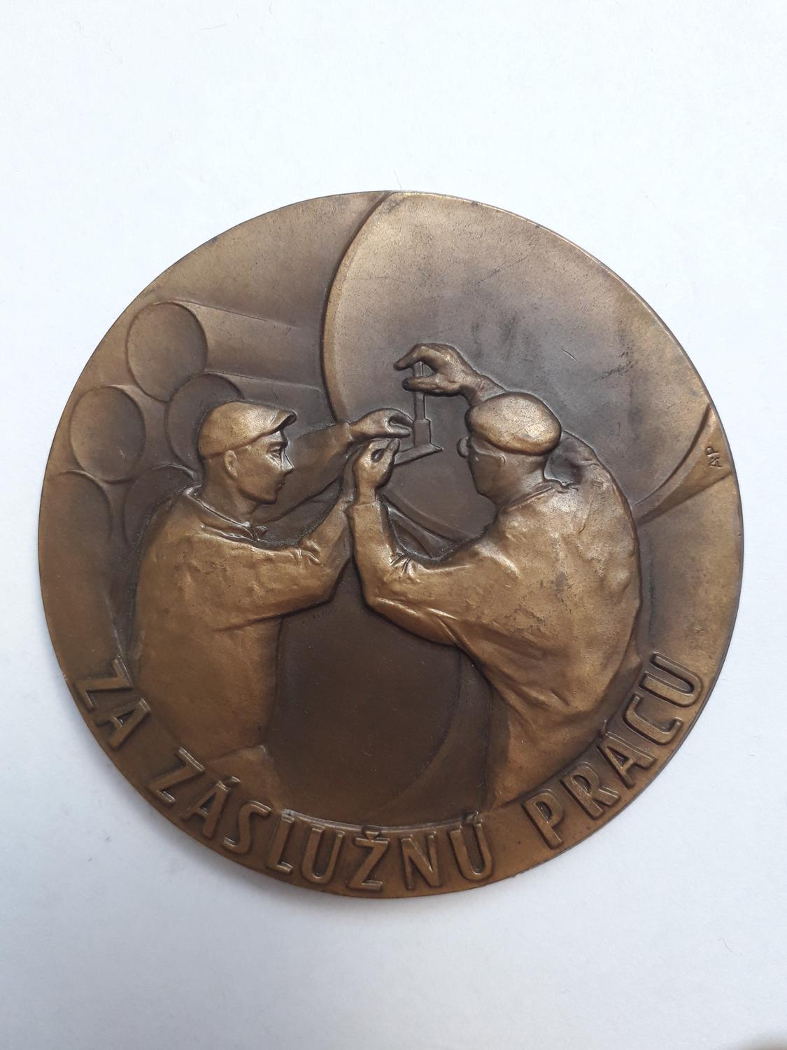 Predná strana - SES Tlmače za záslužnú prácu