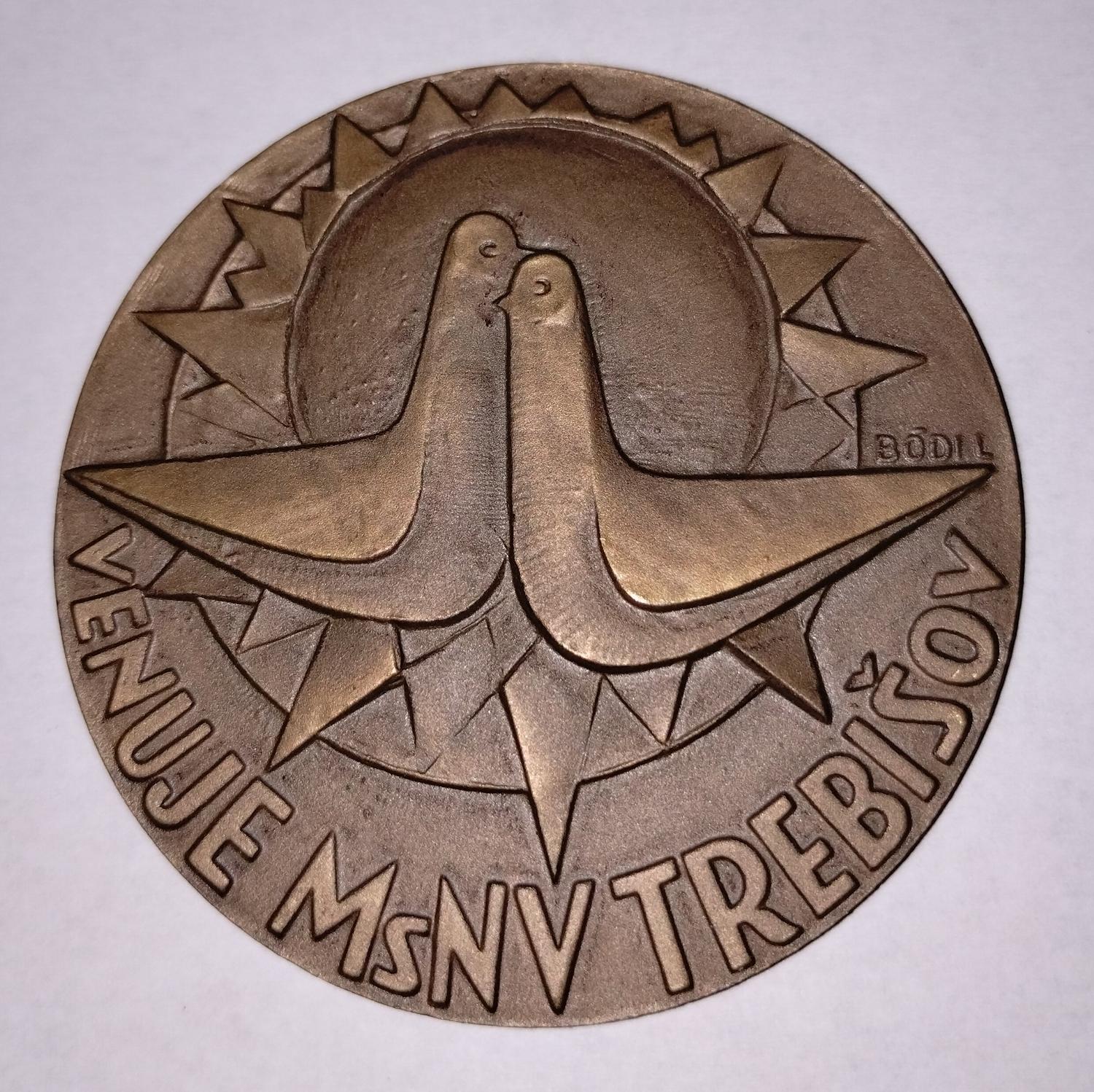 Predná strana - Trebišov venuje MSnV
